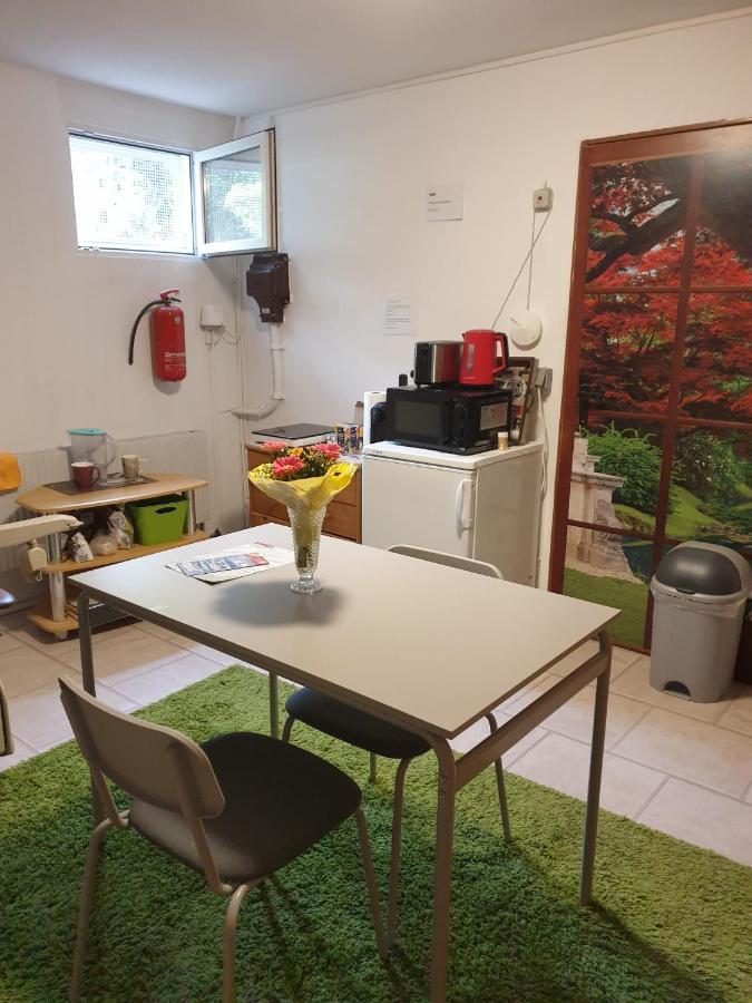 Workers Heaven Monteur - Arbeiter Zimmer 罗拉赫 外观 照片